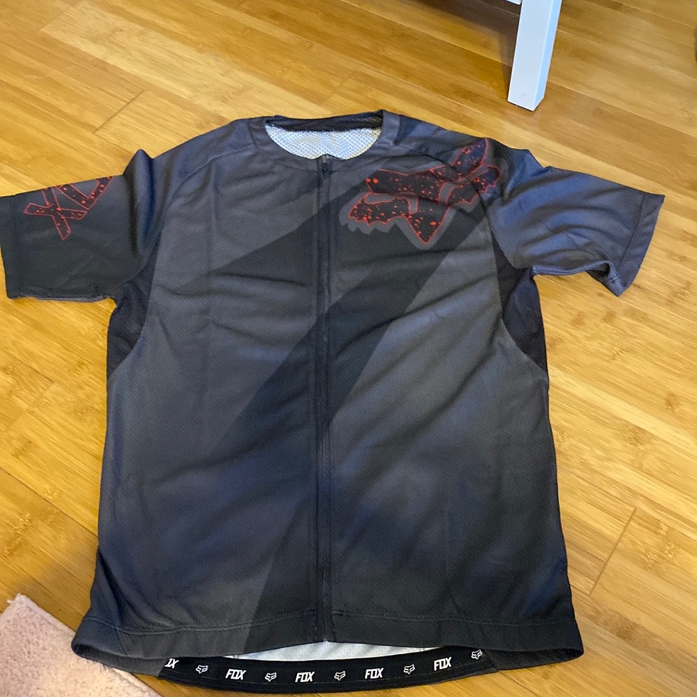 Mens cycling top